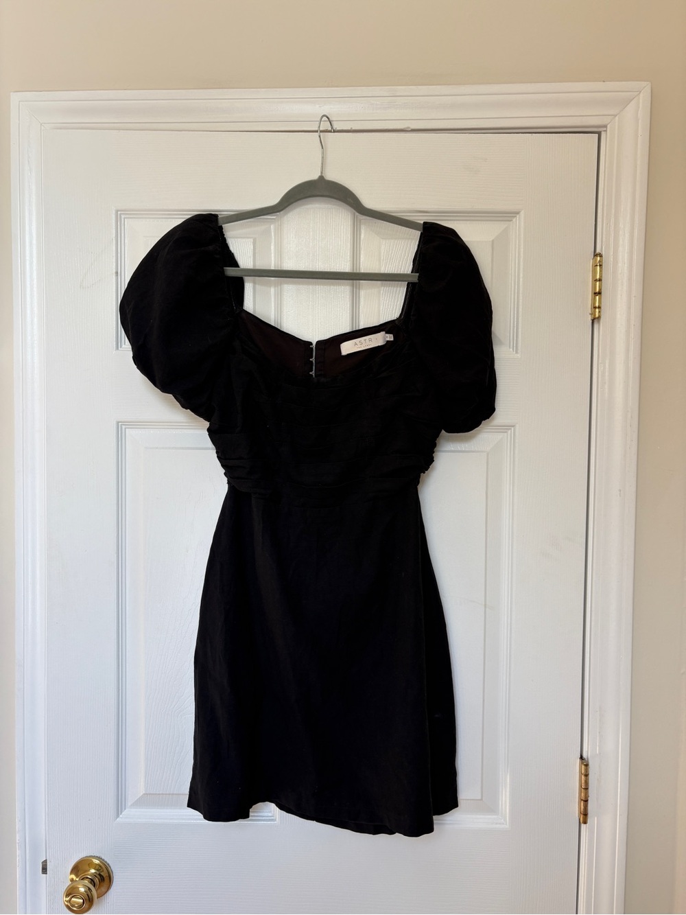 Black Puff-Sleeve Mini Dress - ASTR the Label